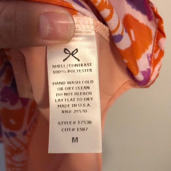 NWT Francesca’s Everly Sleeveless Blouse Size Medium - Picture 6 of 8